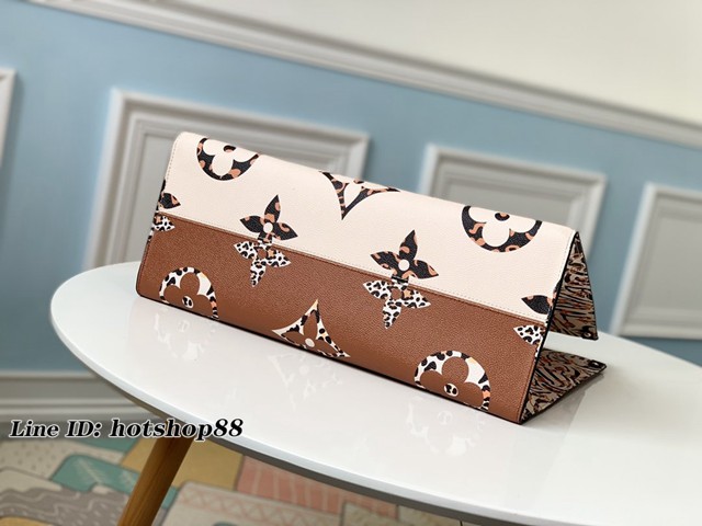 路易威登LV女包 M44576白咖拼豹紋 Onthego手袋 LV新款大號手提購物包 咖色大字絲印媽咪袋購物袋 xxlv1760